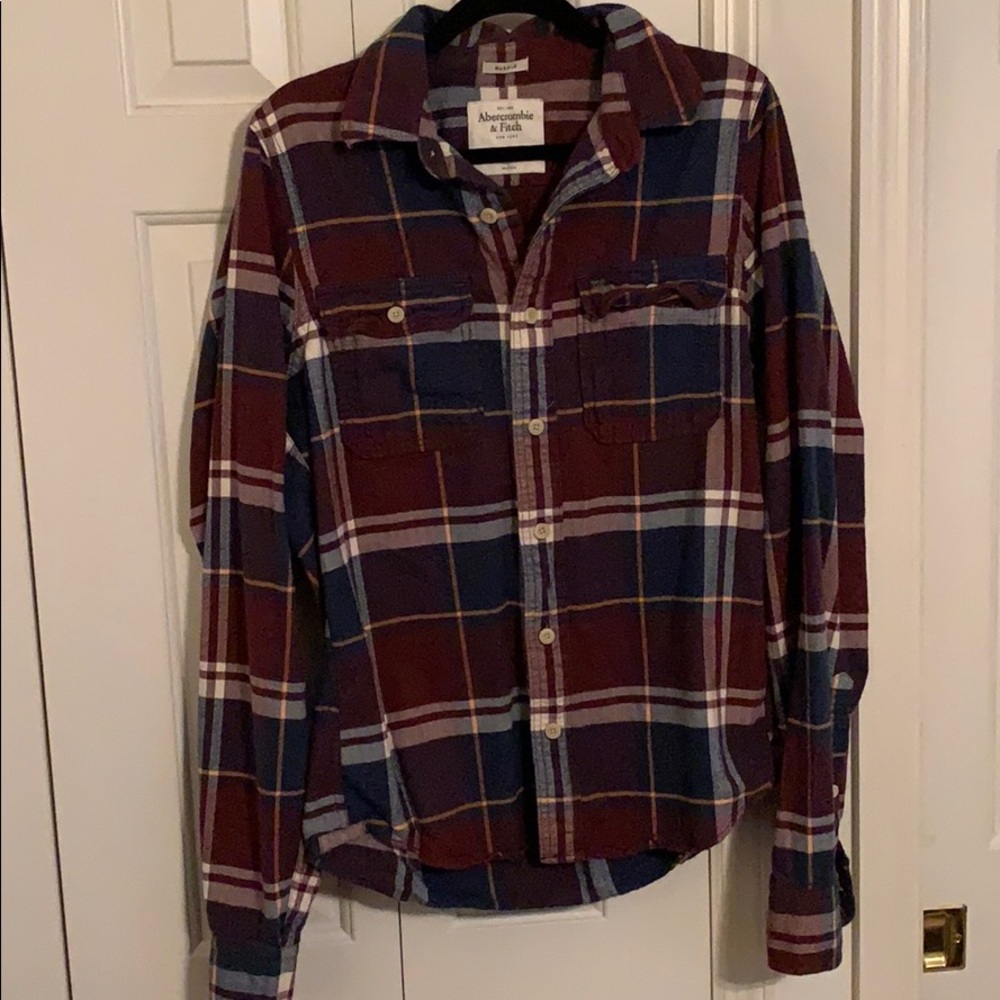 Men’s long-sleeved Button Down Abercrombie Shirt
